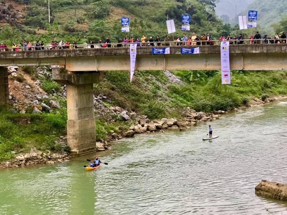 Diem Dung Chan Can Ty Ha Giang Exterior photo